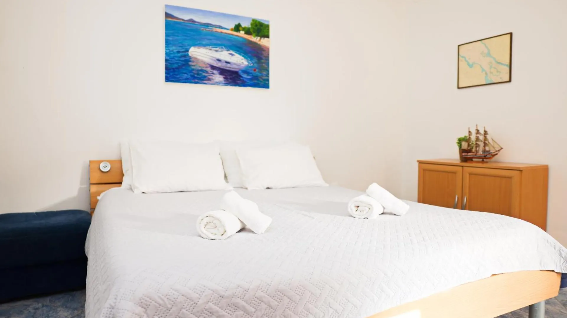 Izabella Seaside Suites Sveti Petar